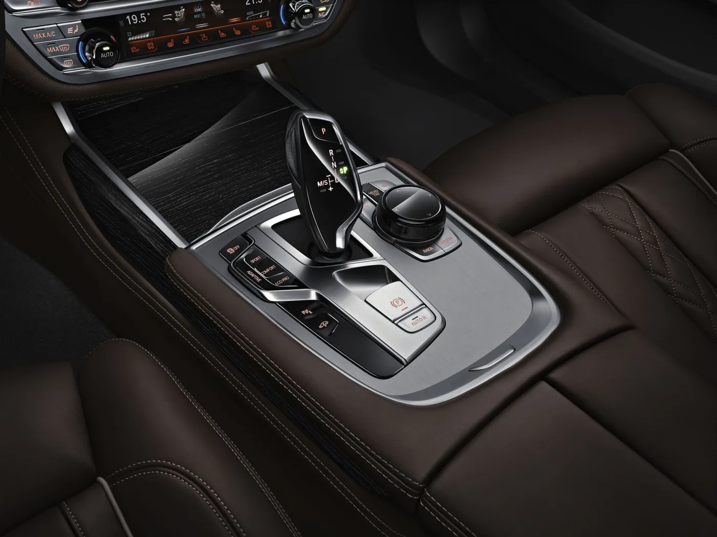 7863759-bmw-serii-7.jpg