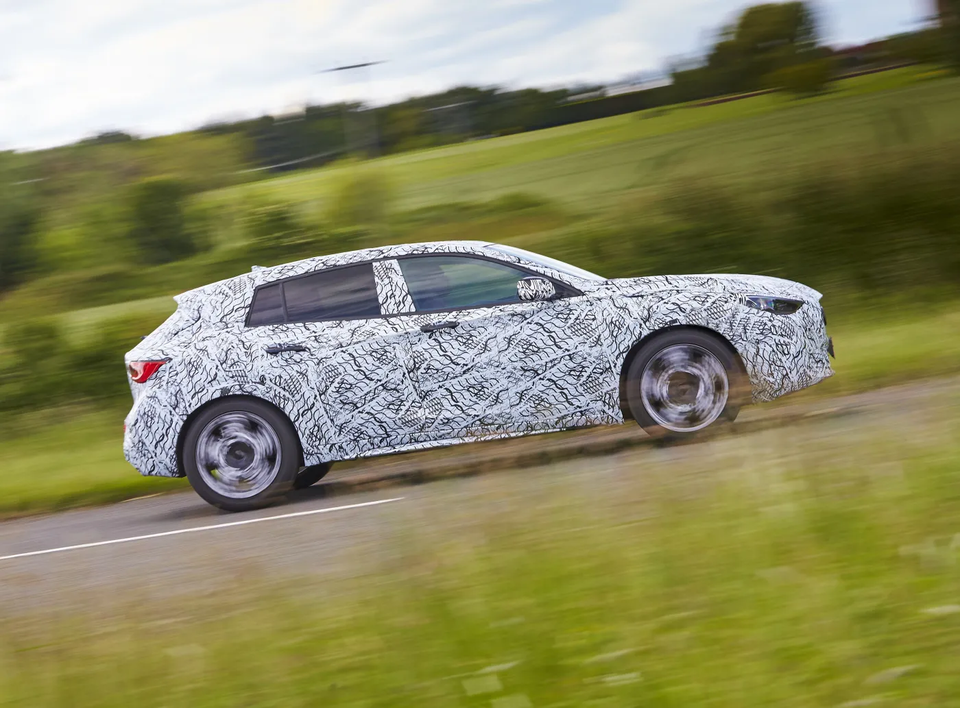 Infiniti Q30