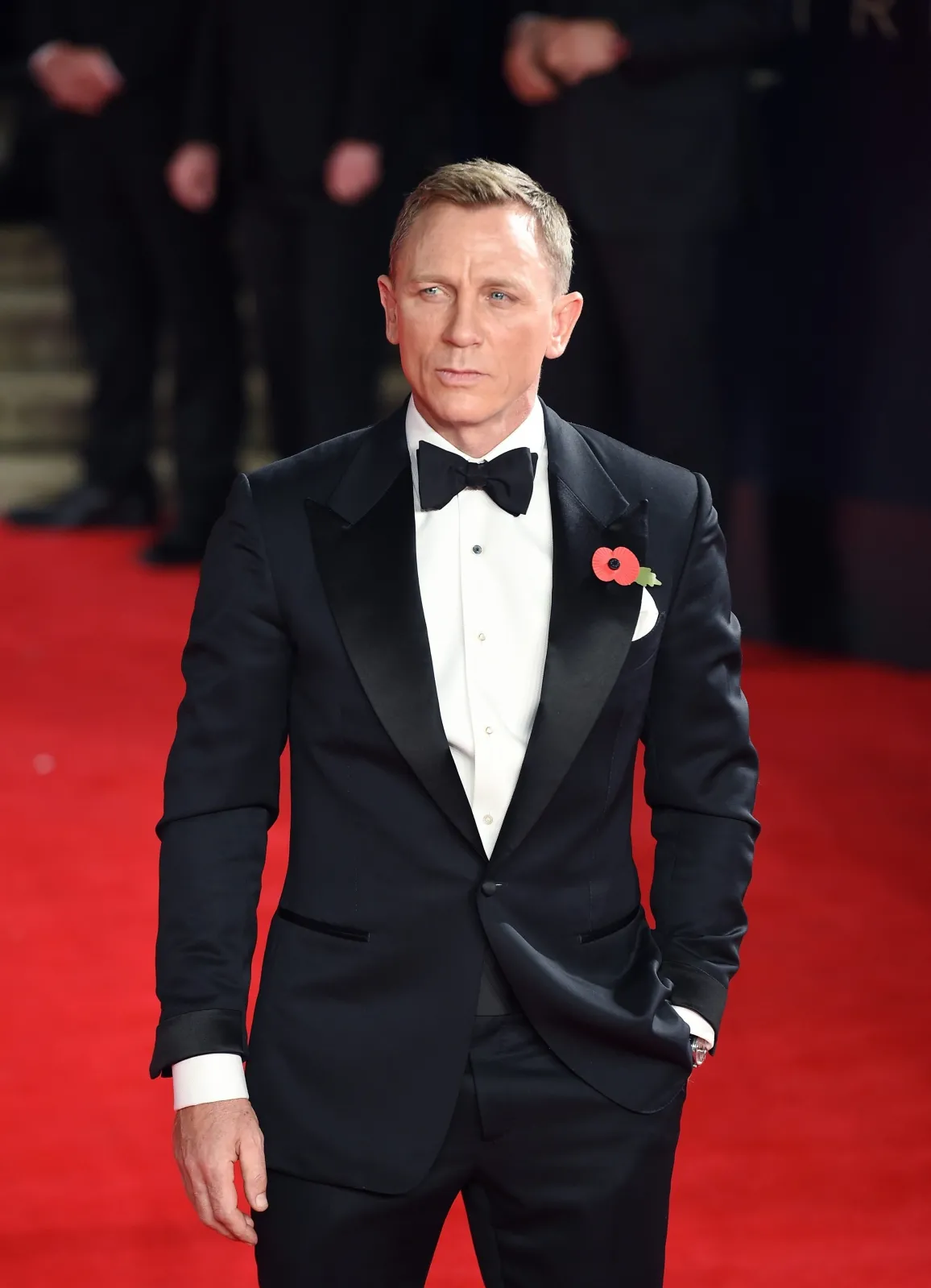 8361562-daniel-craig.jpg