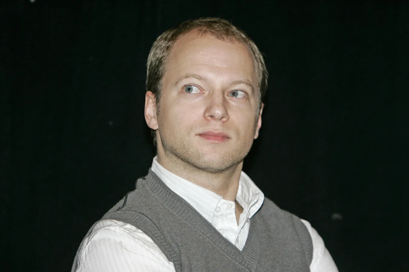 8377179-maciej-stuhr.jpg