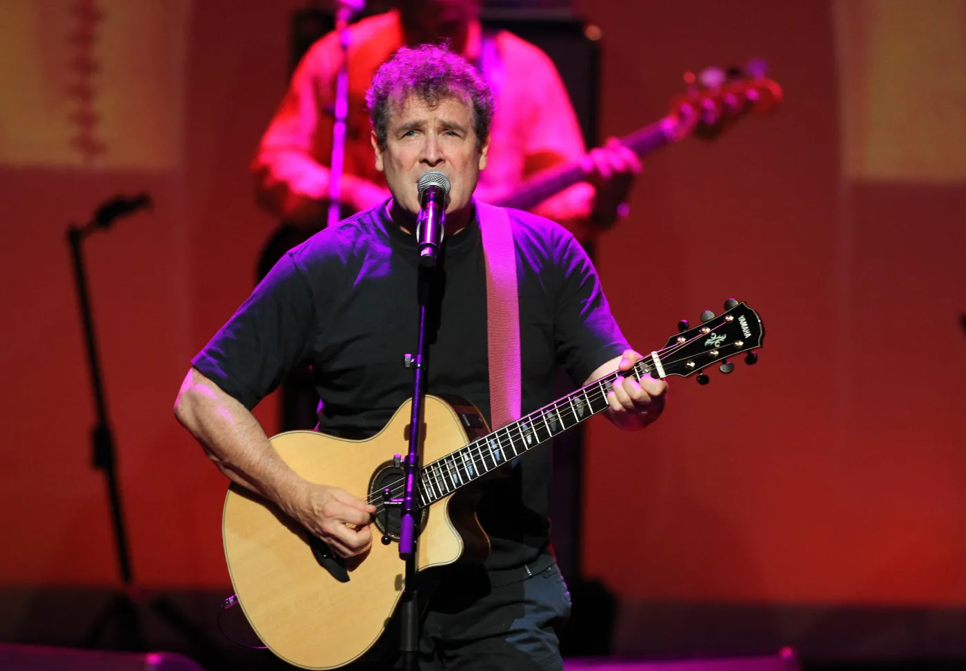 8404421-johnny-clegg.jpg
