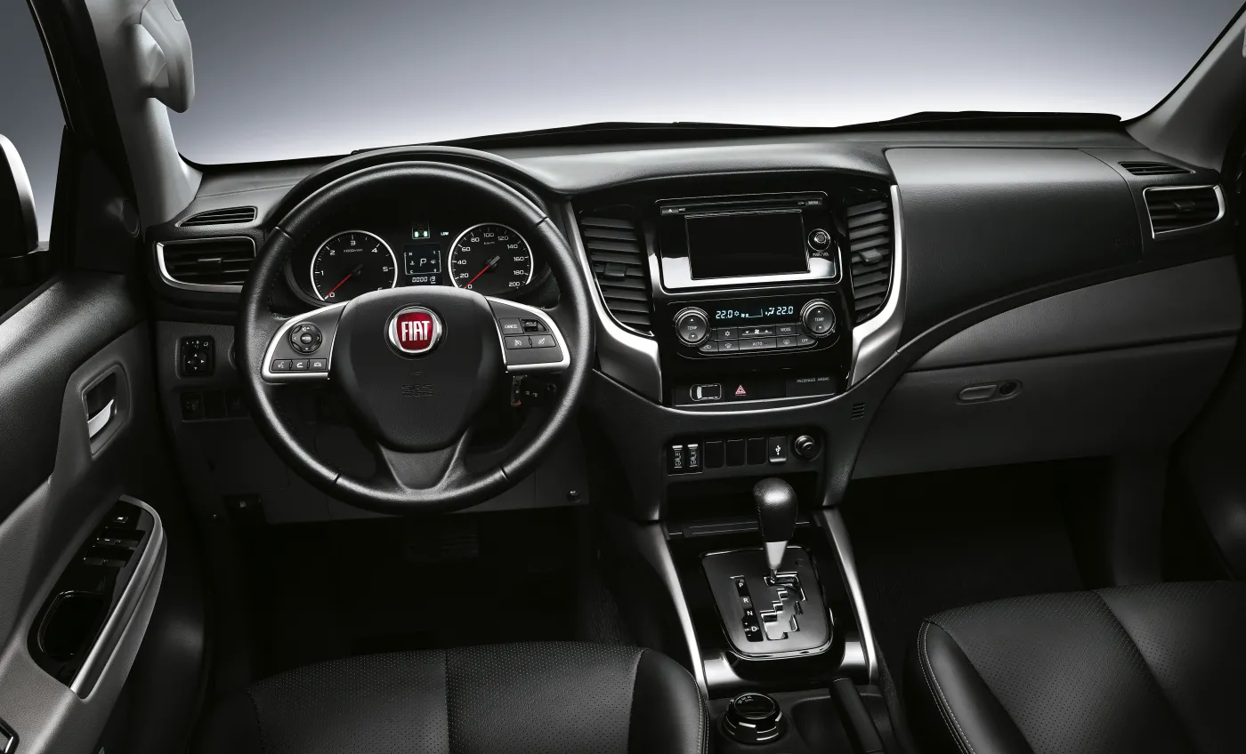 8411376-fiat-fullback.jpg