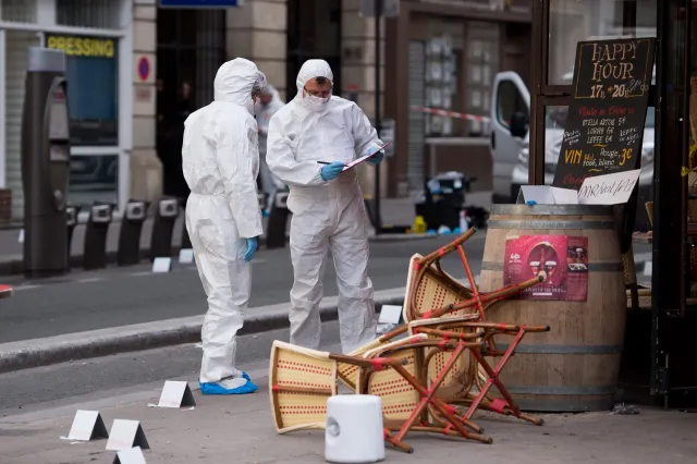 Państwo Islamskie wzywa do ataków we Francji: Na co czekacie? Macie broń...