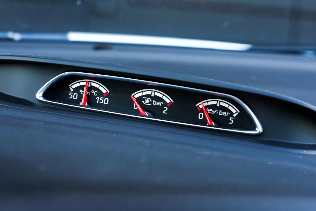 8178420-ford-focus-st.jpg