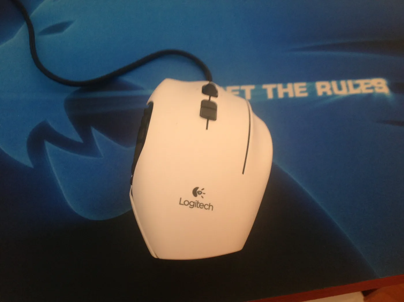 4101132-logitech-g600.jpg