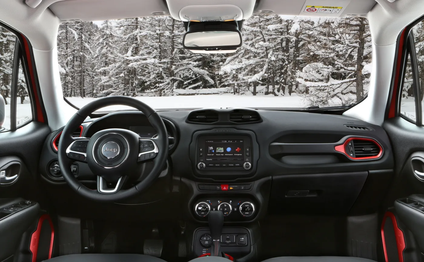8557613-jeep-renegade.jpg