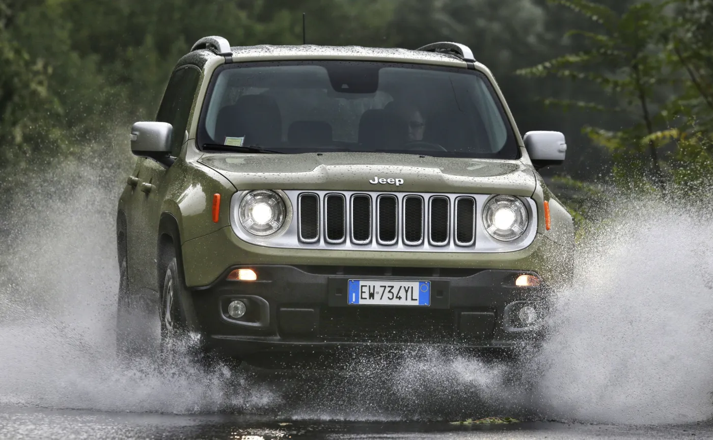 8557805-jeep-renegade.jpg