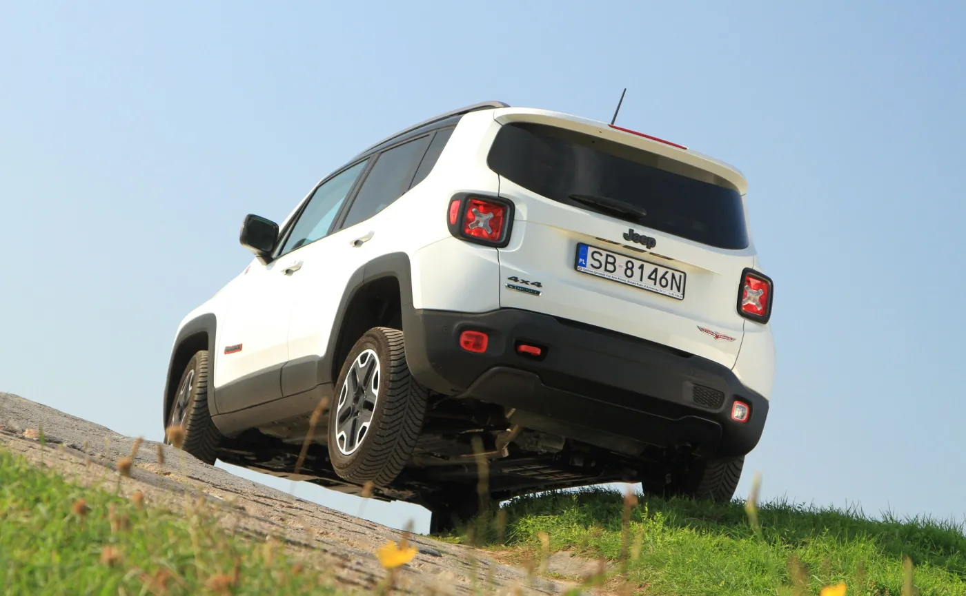 8558022-jeep-renegade.jpg