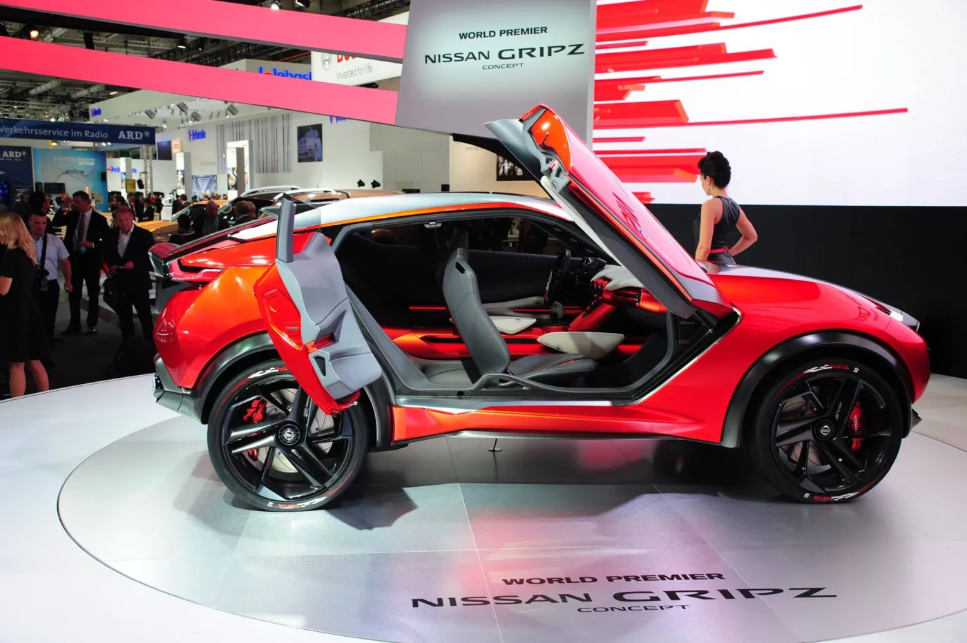 8235803-nissan-gripz.jpg