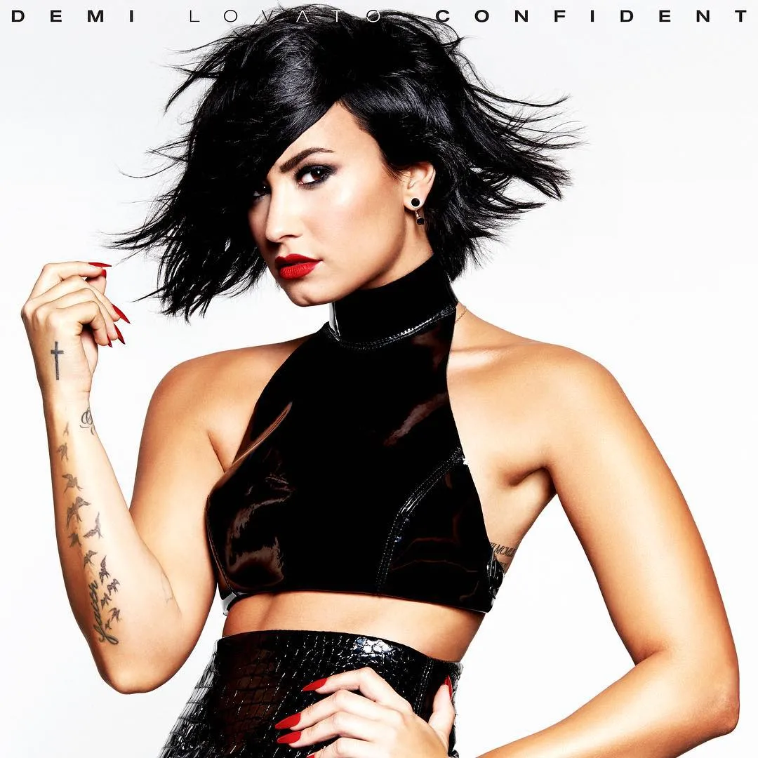 8219467-demi-lovato.jpg