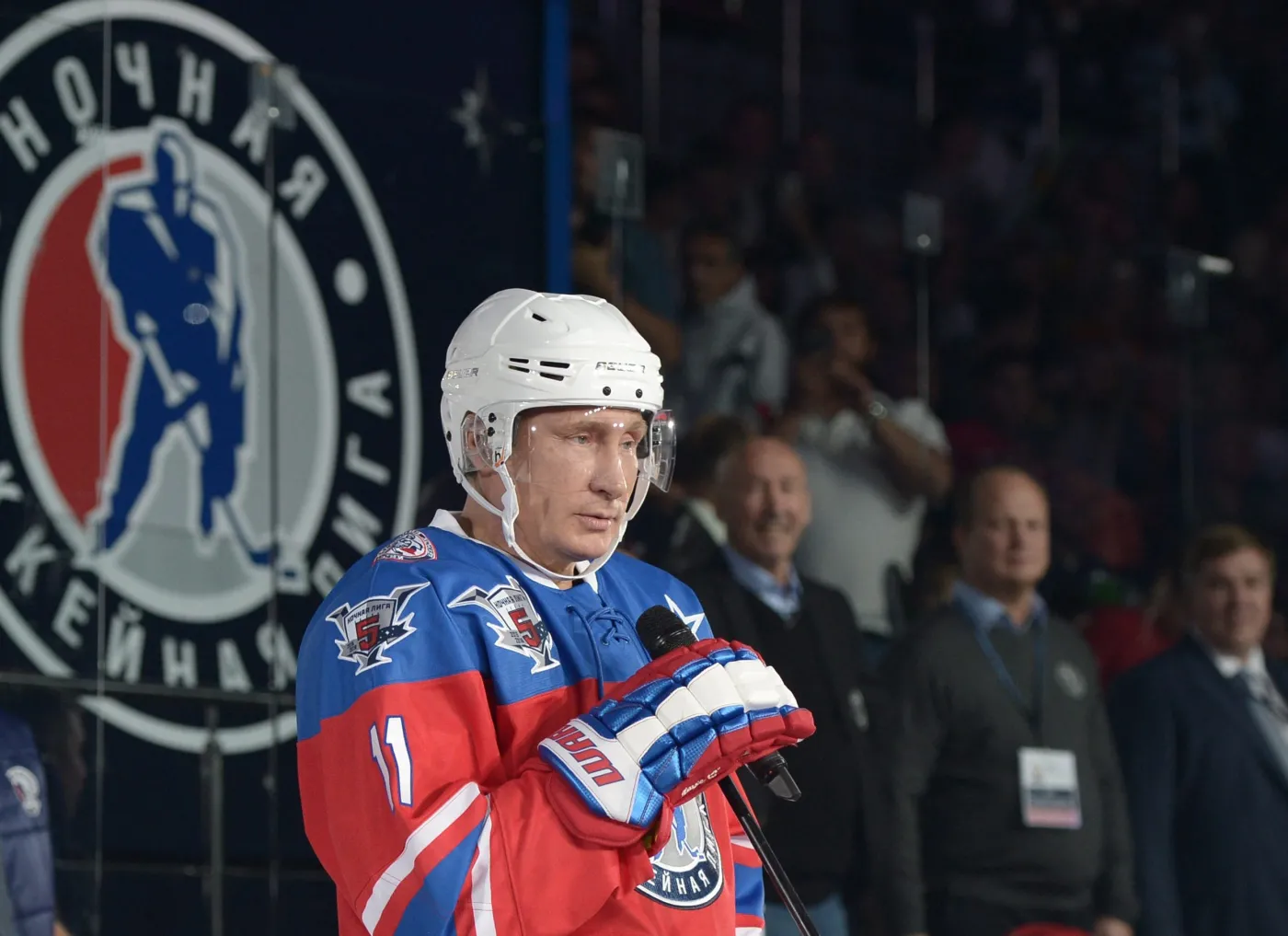 8294537-wladimir-putin.jpg