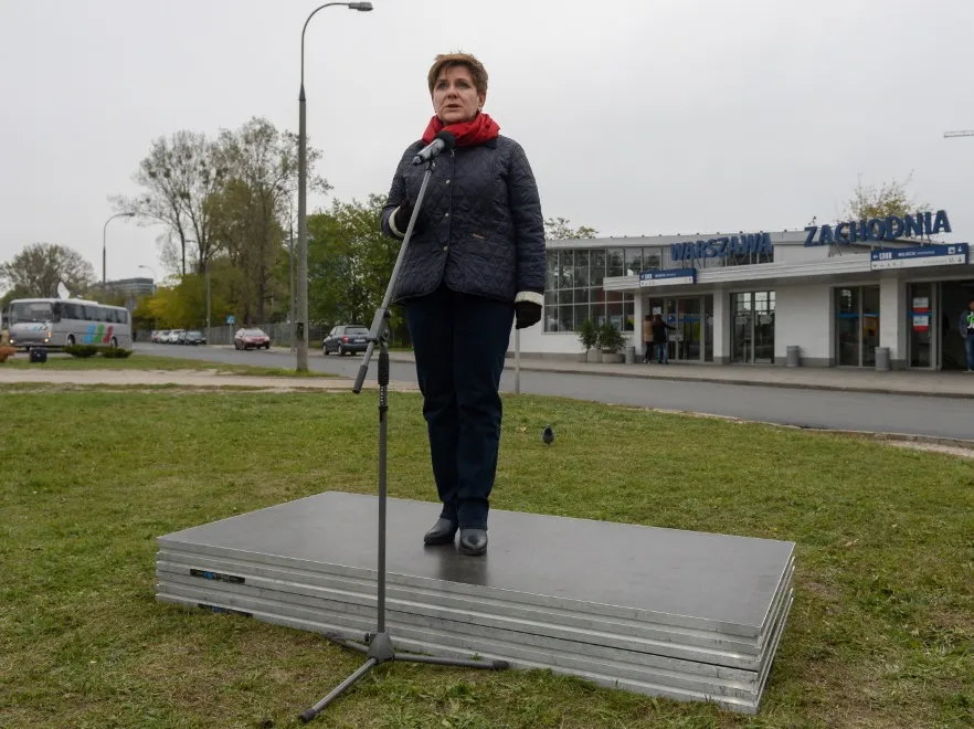 8316785-beata-szydlo.jpg