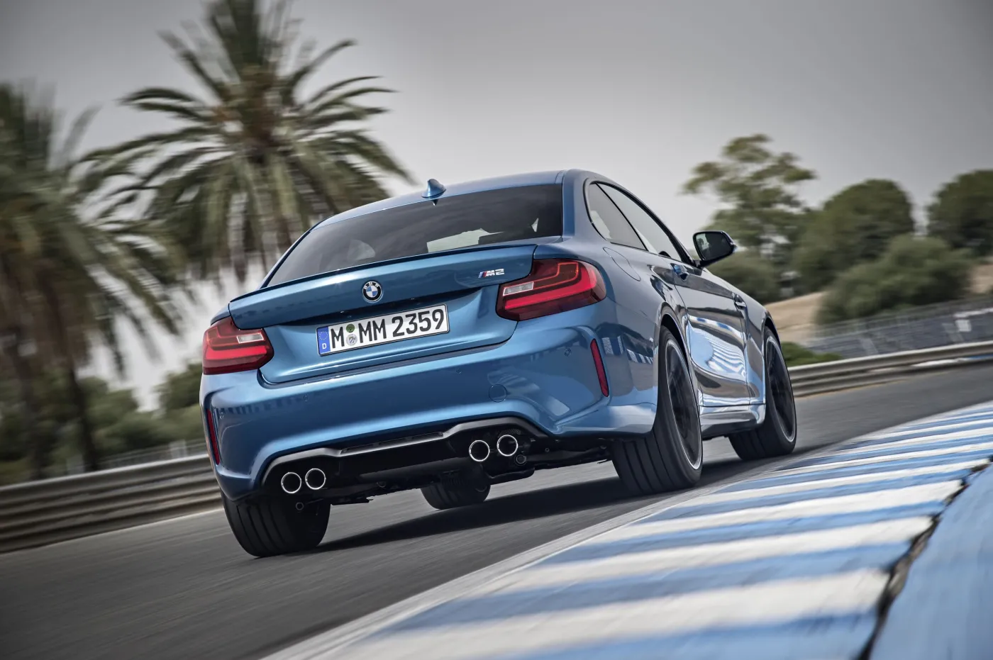 8317935-bmw-m2-coupe.jpg