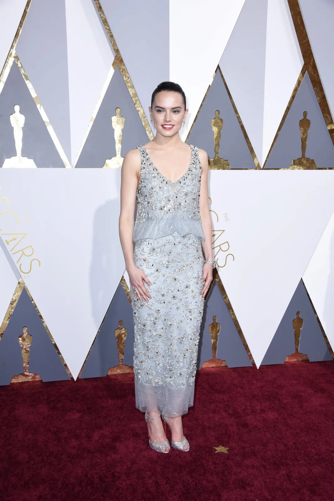 8785804-daisy-ridley.jpg