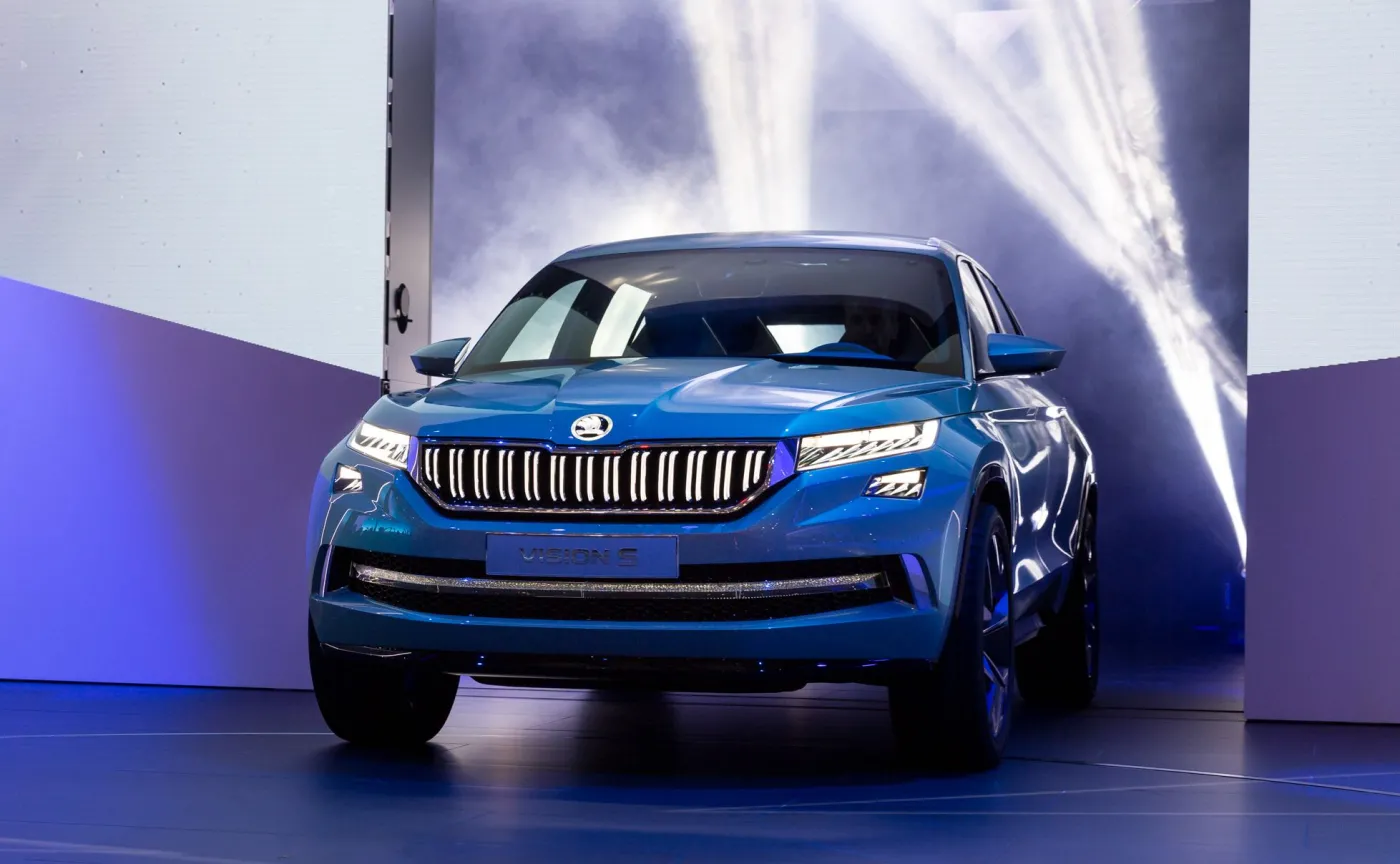 8838241-skoda-visions.jpg