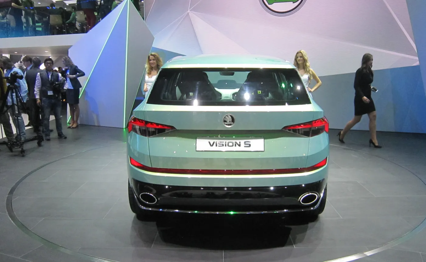 8838273-skoda-visions.jpg