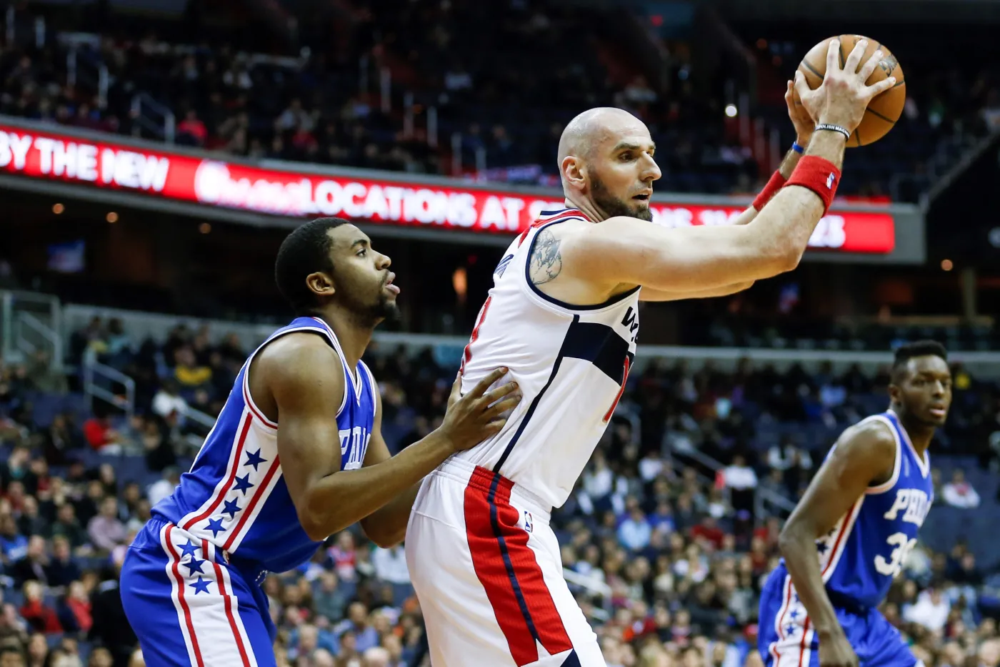 Liga NBA: 39. double-double Gortata, Wizards wygrali w Phoenix