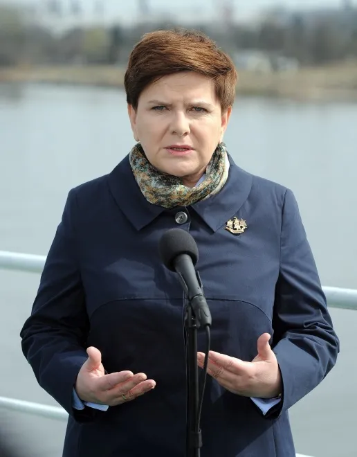 8905305-beata-szydlo.jpg
