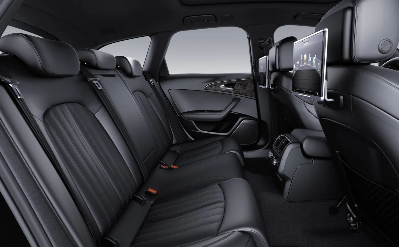 8963993-audi-a6-avant.jpg