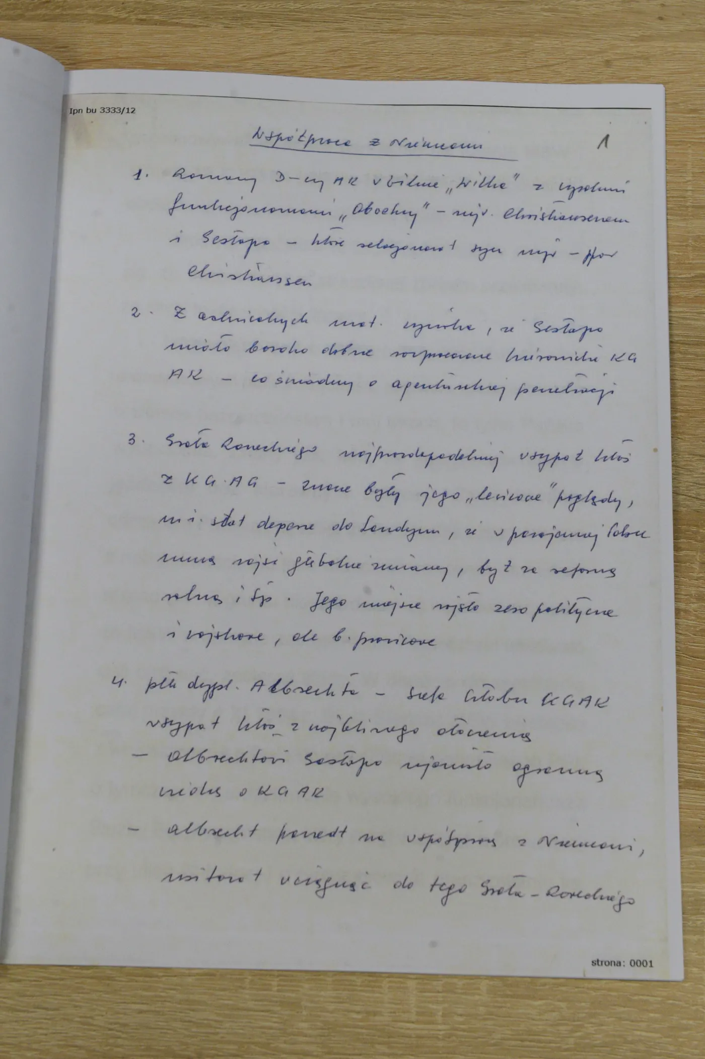 8770466-dokumenty-ipn.jpg