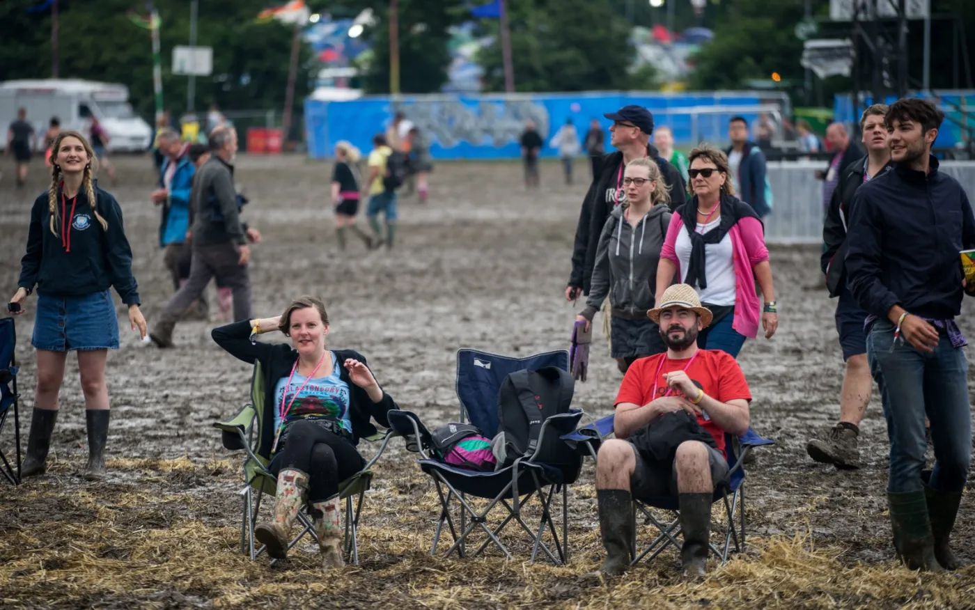 9222852-glastonbury.jpg
