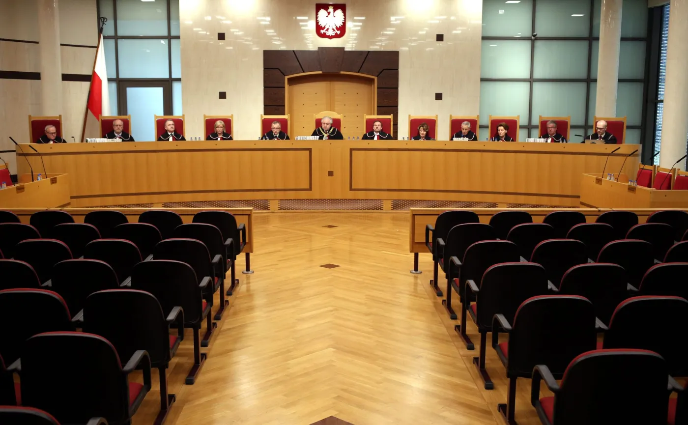 Biuro Legislacyjne Senatu miażdży ustawę o TK. Oto ZARZUTY prawników
