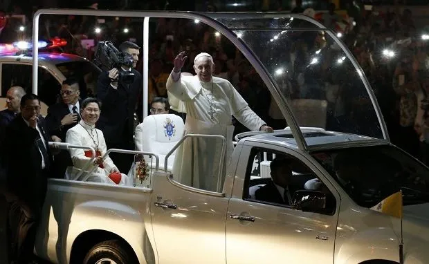 ŚDM: Stworzenie nowego papamobile papieża Franciszka trwało dwa miesiące [FOTO]