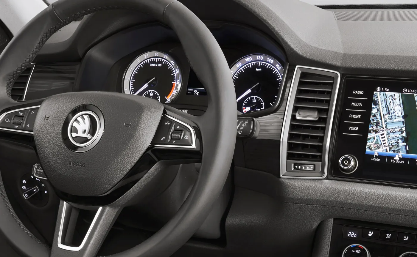 Skoda kodiaq debiutuje, a tak wygląda wnętrze nowego i największego SUV-a. Superb blednie? [PIERWSZE FOTO i WIDEO]