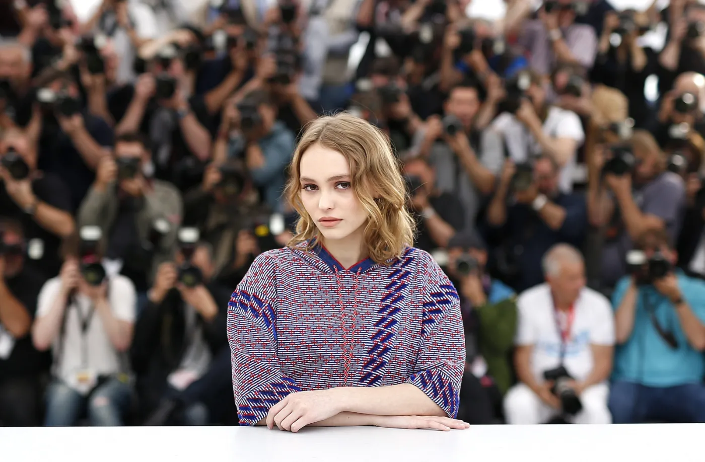 9042919-lily-rose-depp.jpg