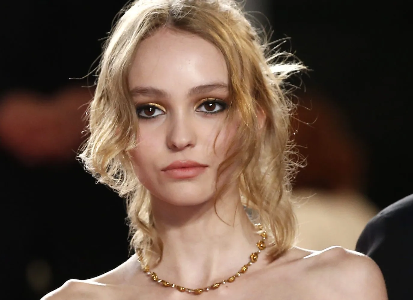 Urodzona gwiazda? Córka Vanessy Paradis i Johnny'ego Deppa debiutowała w Cannes [ZDJĘCIA]