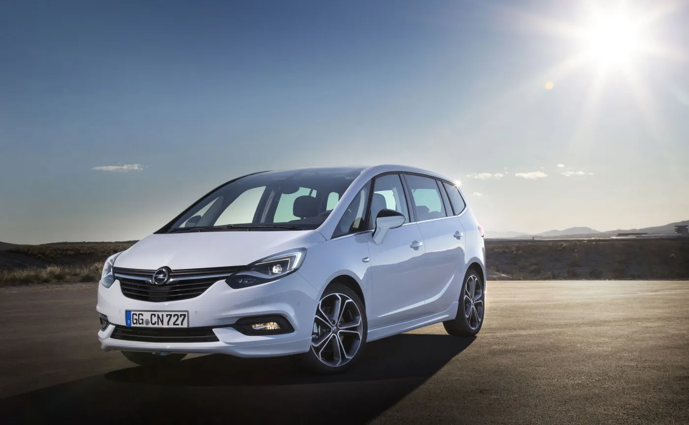 9102025-opel-zafira.jpg