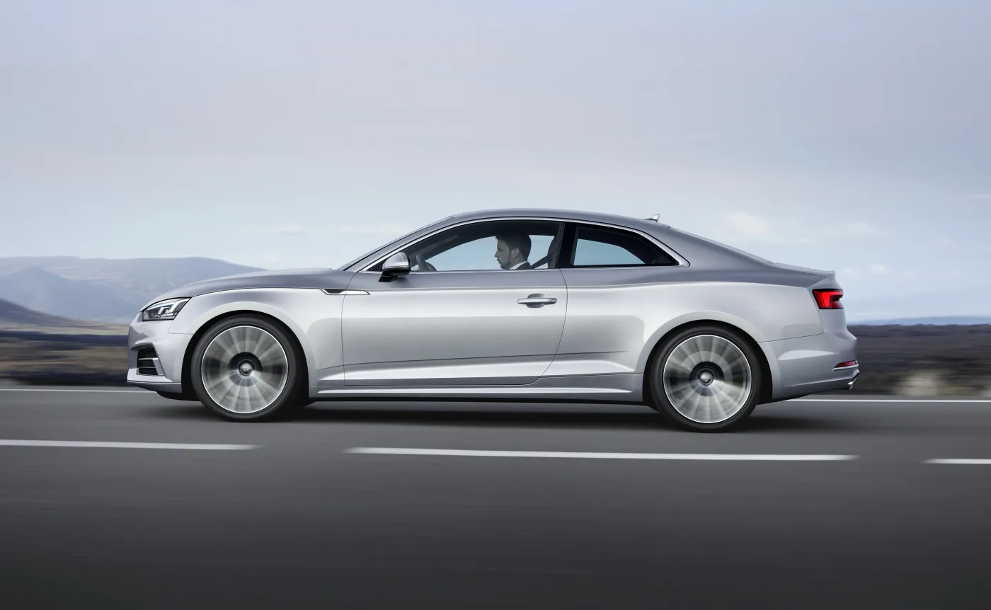 9112422-audi-a5-coupe.jpg