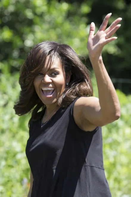 9128914-michelle-obama.jpg