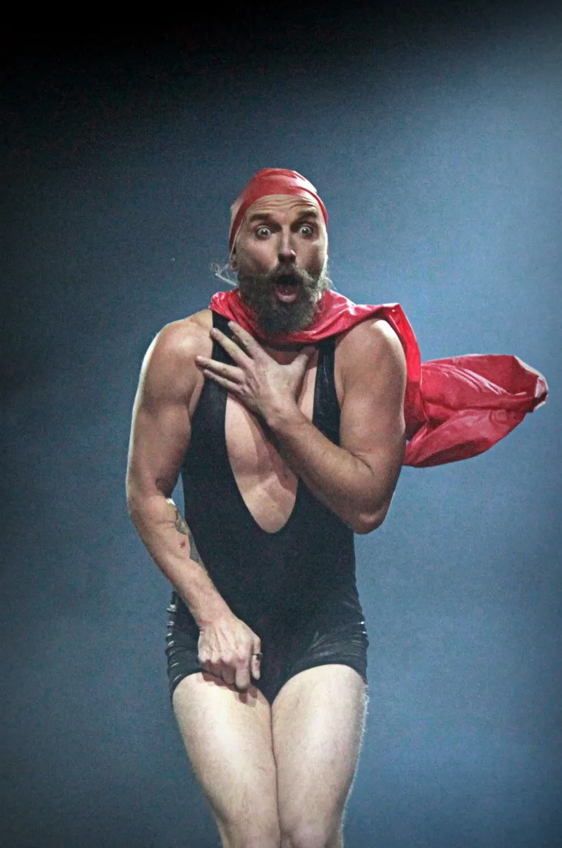 9591580-iluzjonisci.jpg