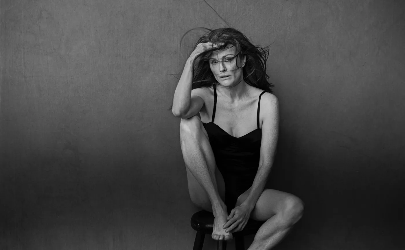  Julianne Moore