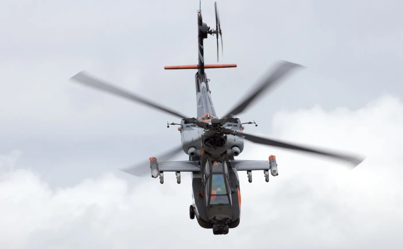AH-64 Apache