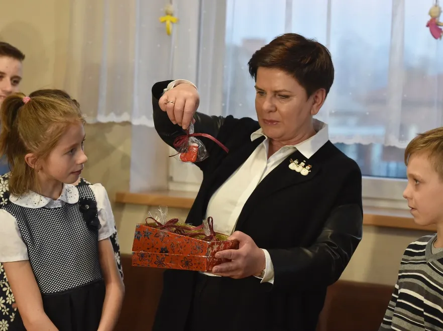 9675383-beata-szydlo.jpg
