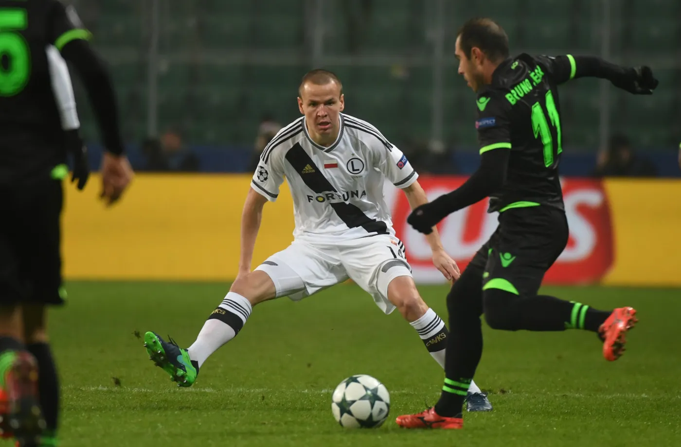 9682659-legia-sporting.jpg
