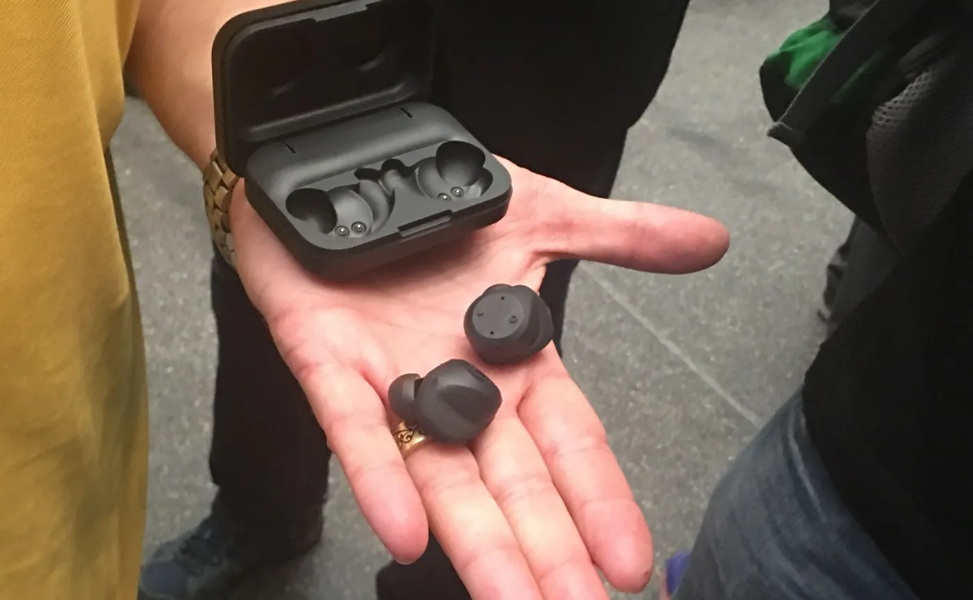 9415137-jabra-sports.jpg