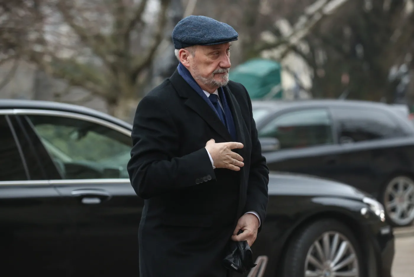 9959264-miesiecznica.jpg