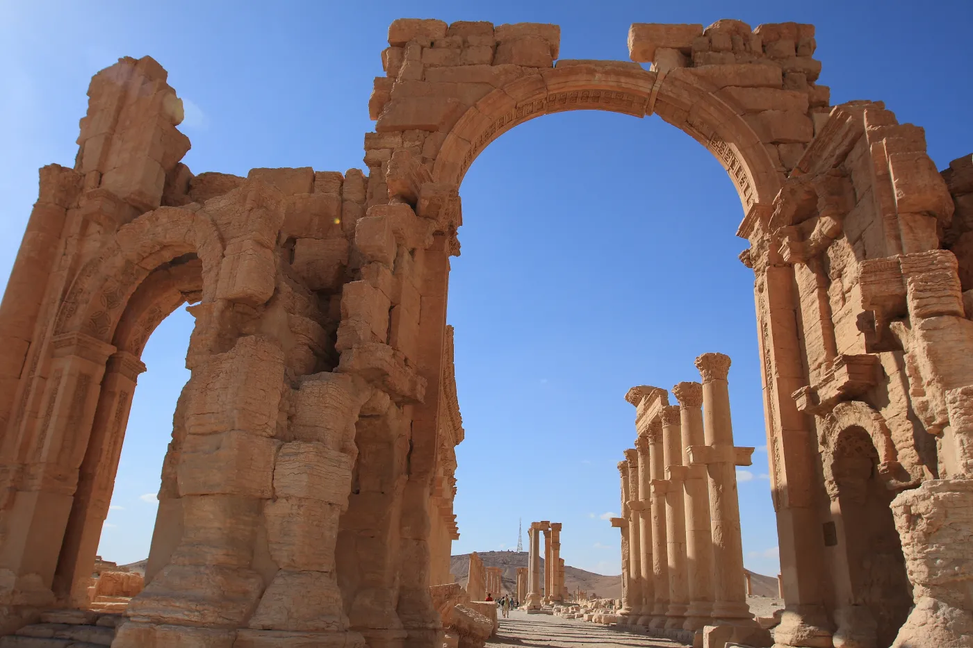 Palmyra, Syria. Starożytny łuk rzymski, który wysadzili dżihadyści z ISIS