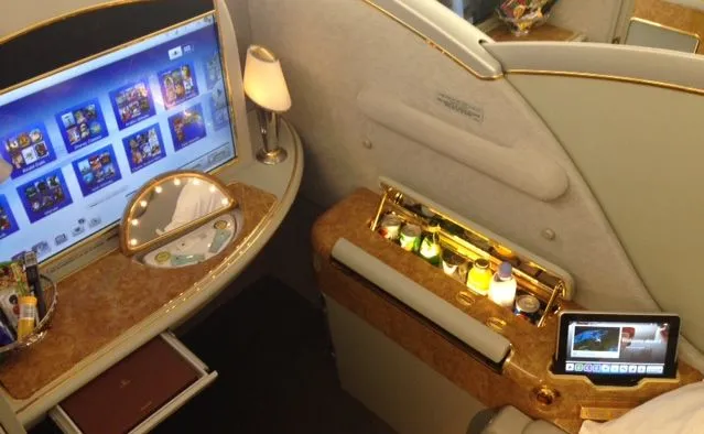 9870269-fotel-w-a380.jpg