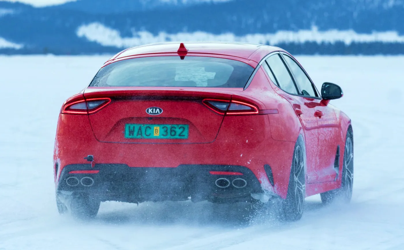 Kia stinger