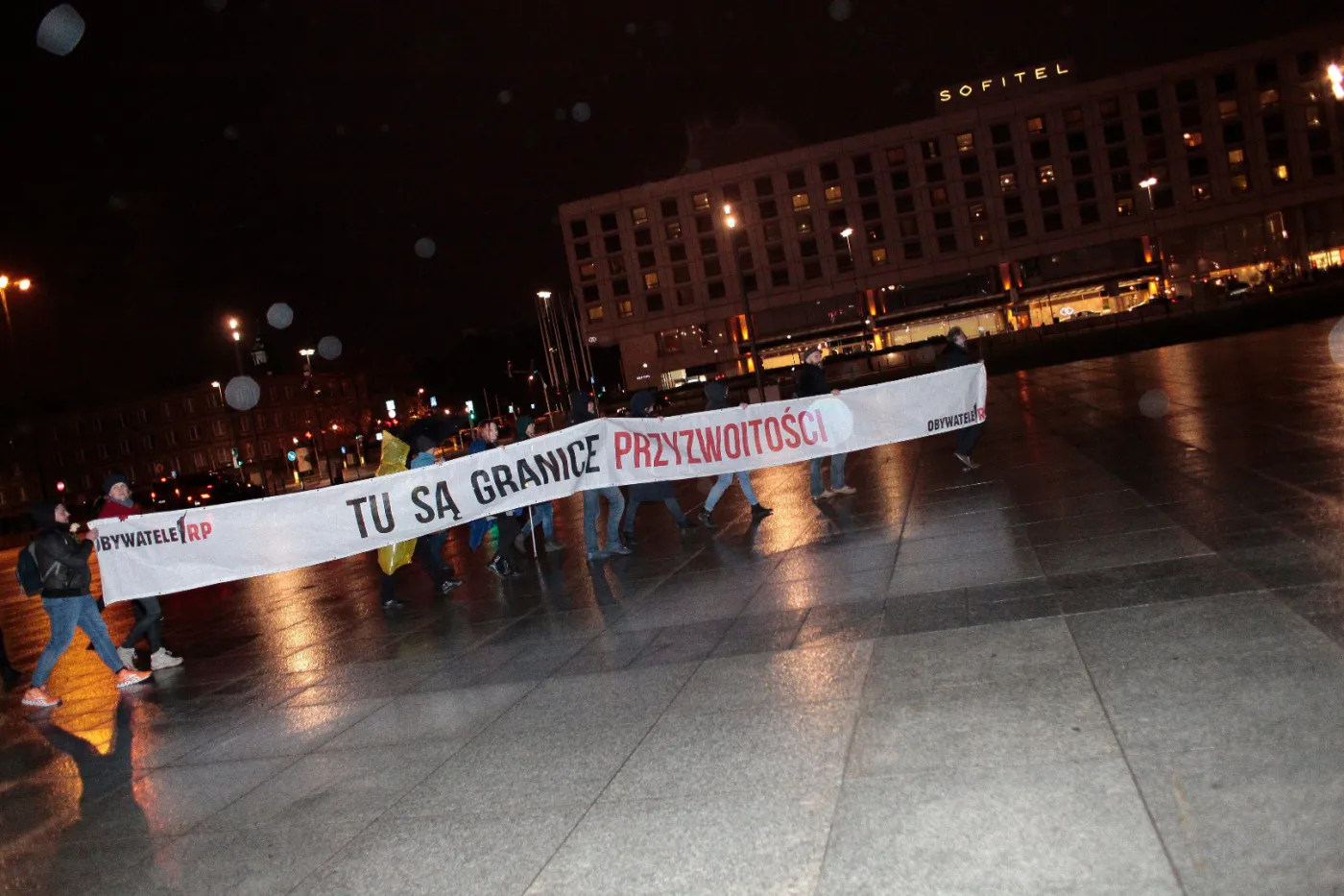 Obywatele RP. Obchody mięsiecznicy katastrofy smolenskiej.