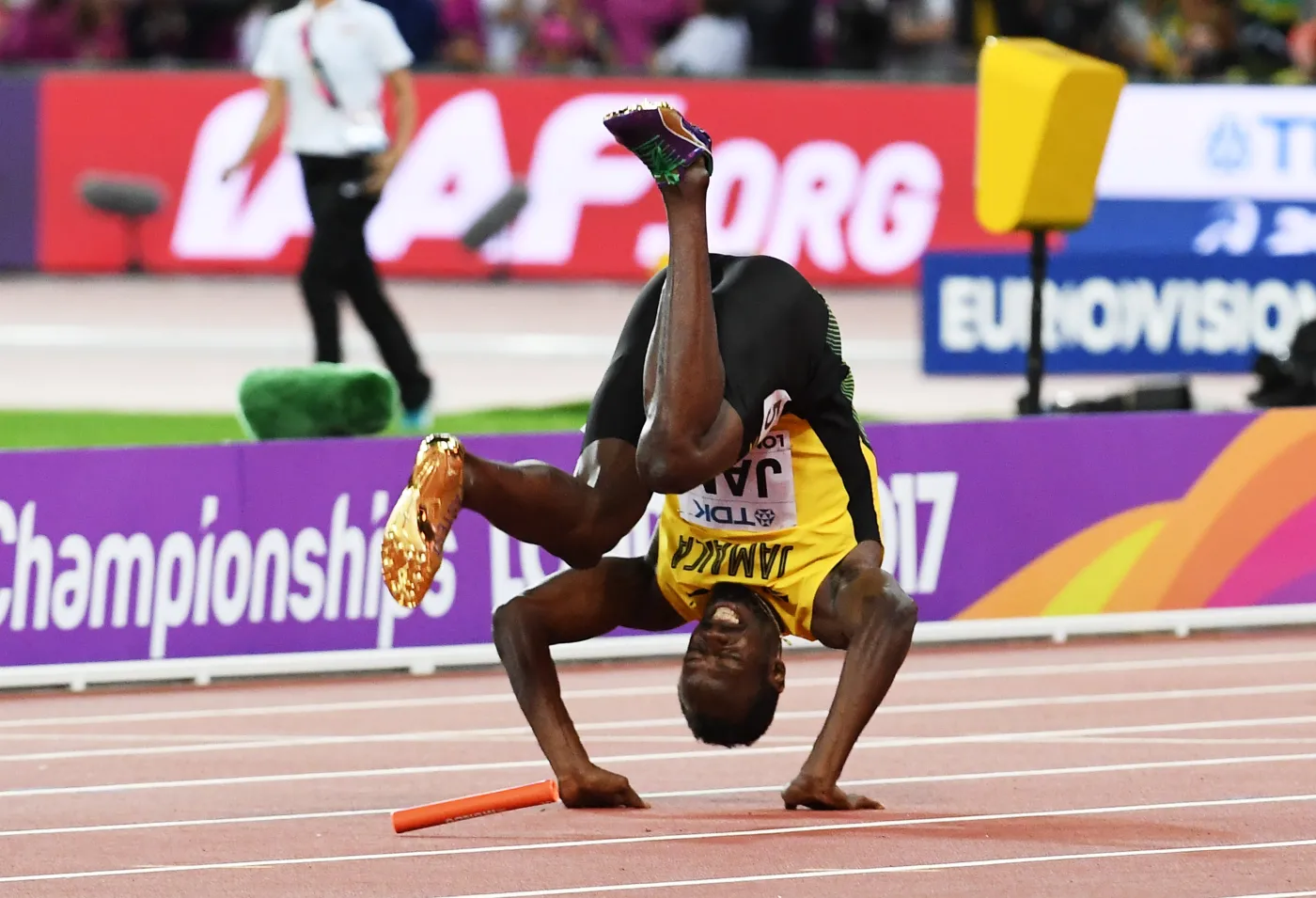 10373080-usain-bolt.jpg