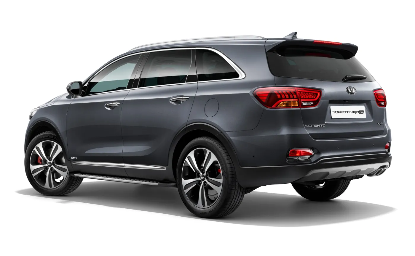 Kia Sorento może być pięcio- lub siedmioosobowym SUV-em z napędem 4x4 
