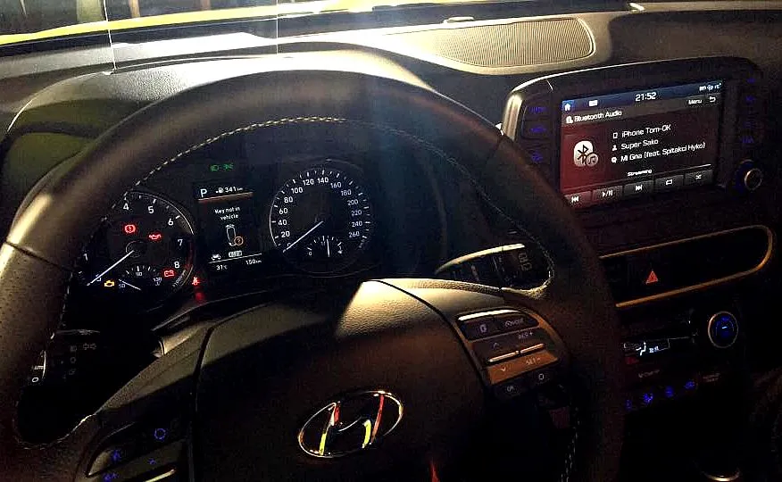 Hyundai KONA 
