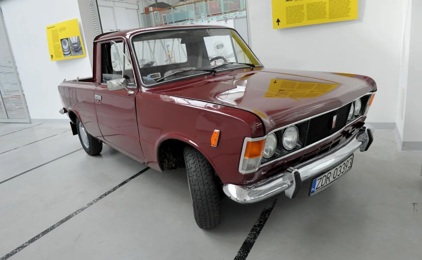 10301366-mid-17711009.jpg