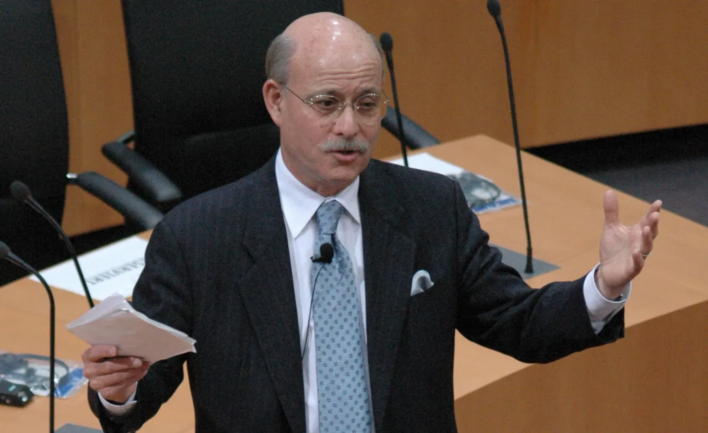 Rifkin: Młodzi ludzie nie chcą być ksenofobami, ponieważ żyją już w świecie bez granic