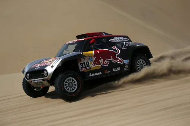 Rajd Dakar: Po wypadku wycofał się amerykański kierowca Bryce Menzies